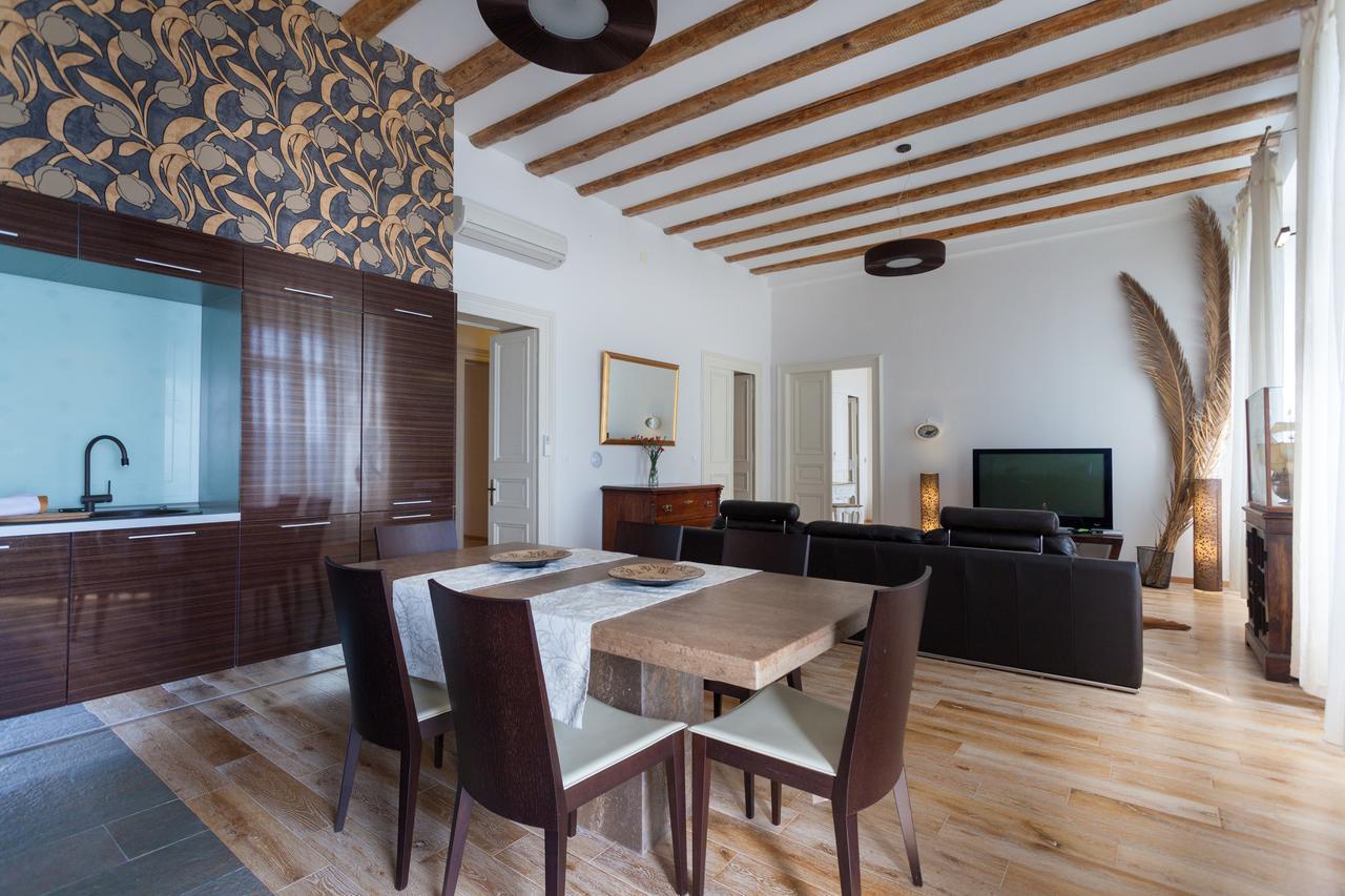 Luxury Beachfront Apartment Banje 두브로브니크 외부 사진