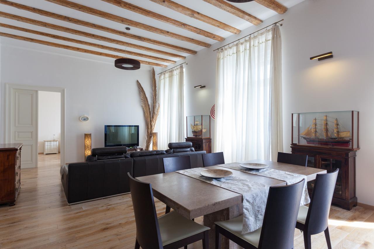 Luxury Beachfront Apartment Banje 두브로브니크 외부 사진